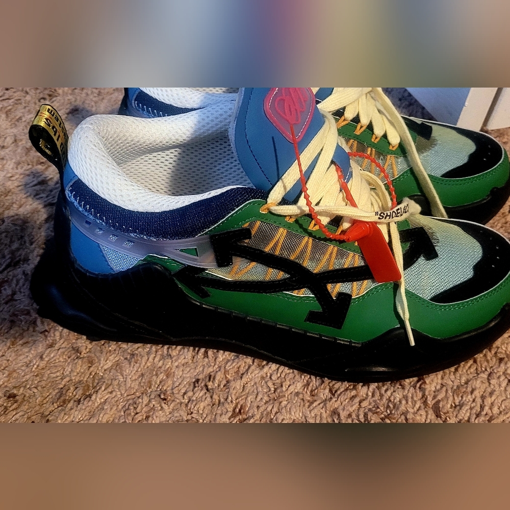 Off White Sneakers